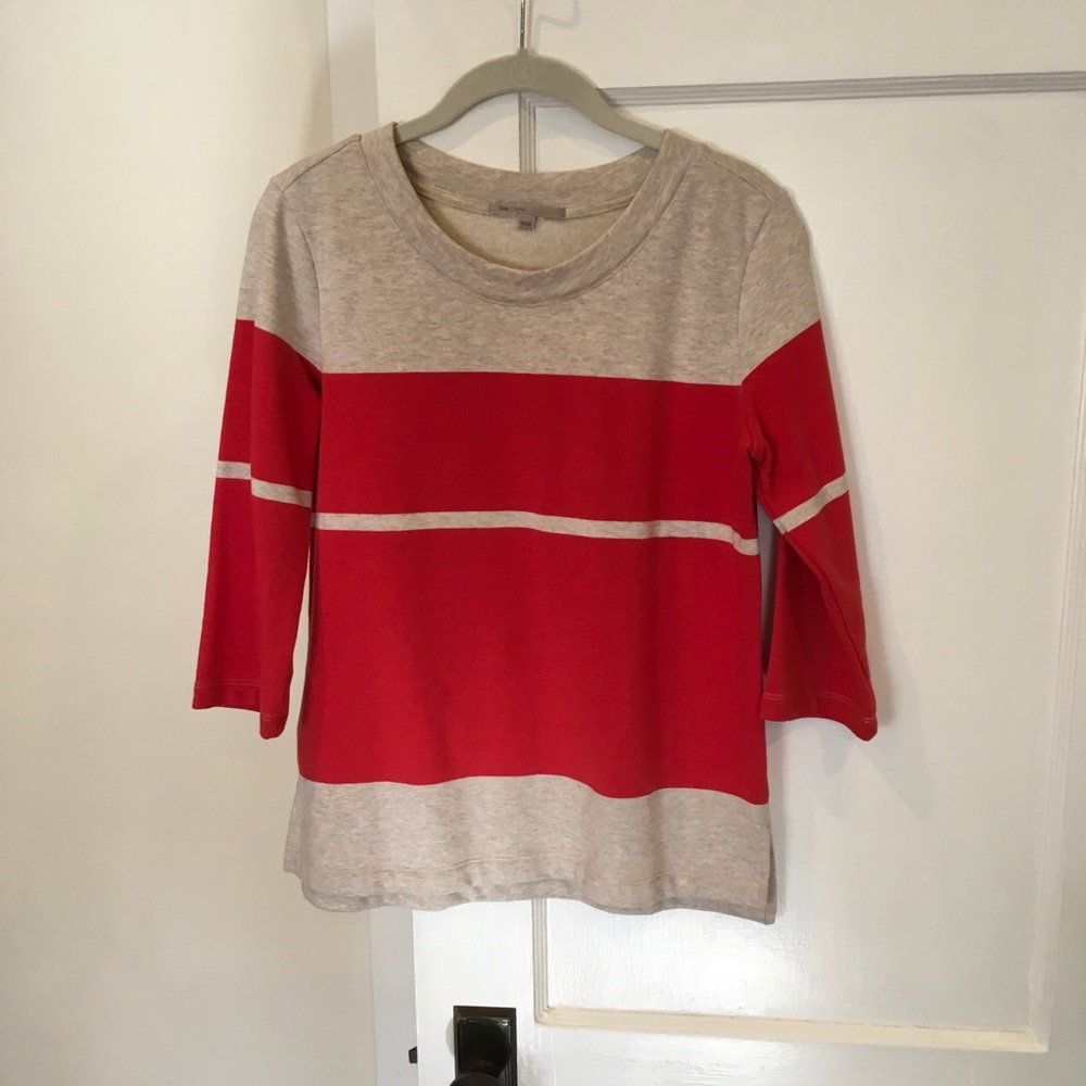 Gap 3/4 length sleeve sweater